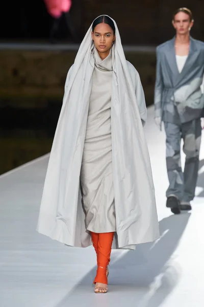 Look 41